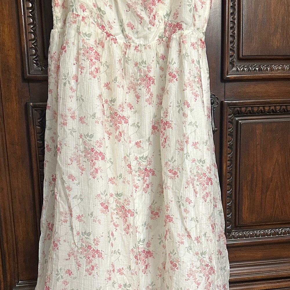 Altar'd State Pink and White Floral Dress
